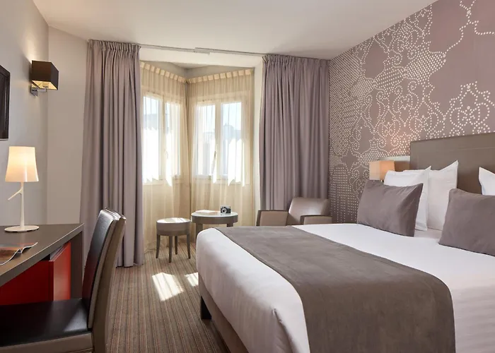 Timhotel Opéra Blanche Fontaine Paris